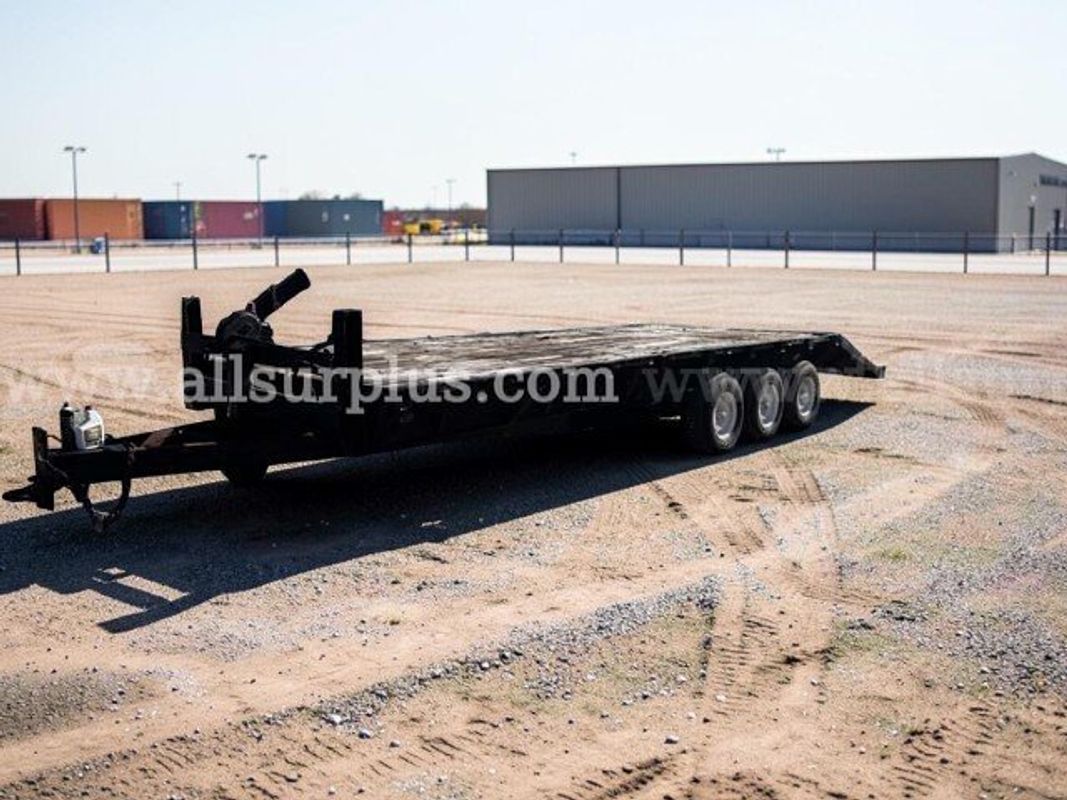Triple-Axle Flatbed Trailer – Heavy Duty, All-Steel, No Sides or Roof