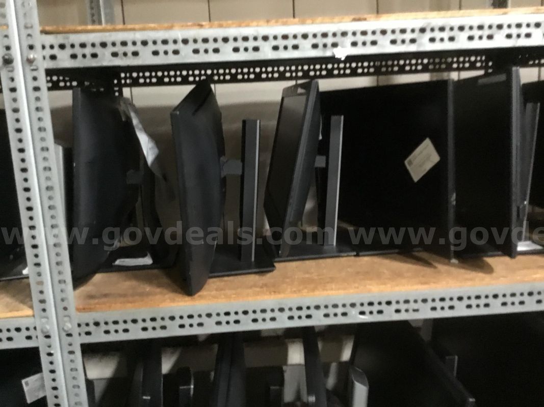 LOT OF 5 Optiplex 7440 All in One PC