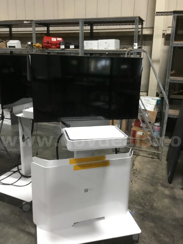 Steelcase Media:Scape Mobile Unit