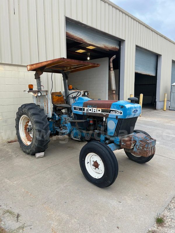 Ford 4630 Farm Tractor