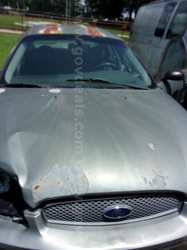 2006 Ford Taurus