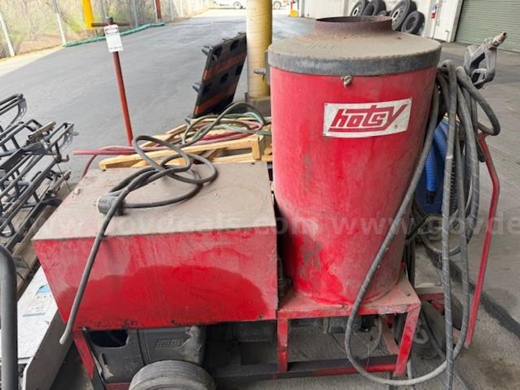 Hotsy Diesel Fired Pressure Washer