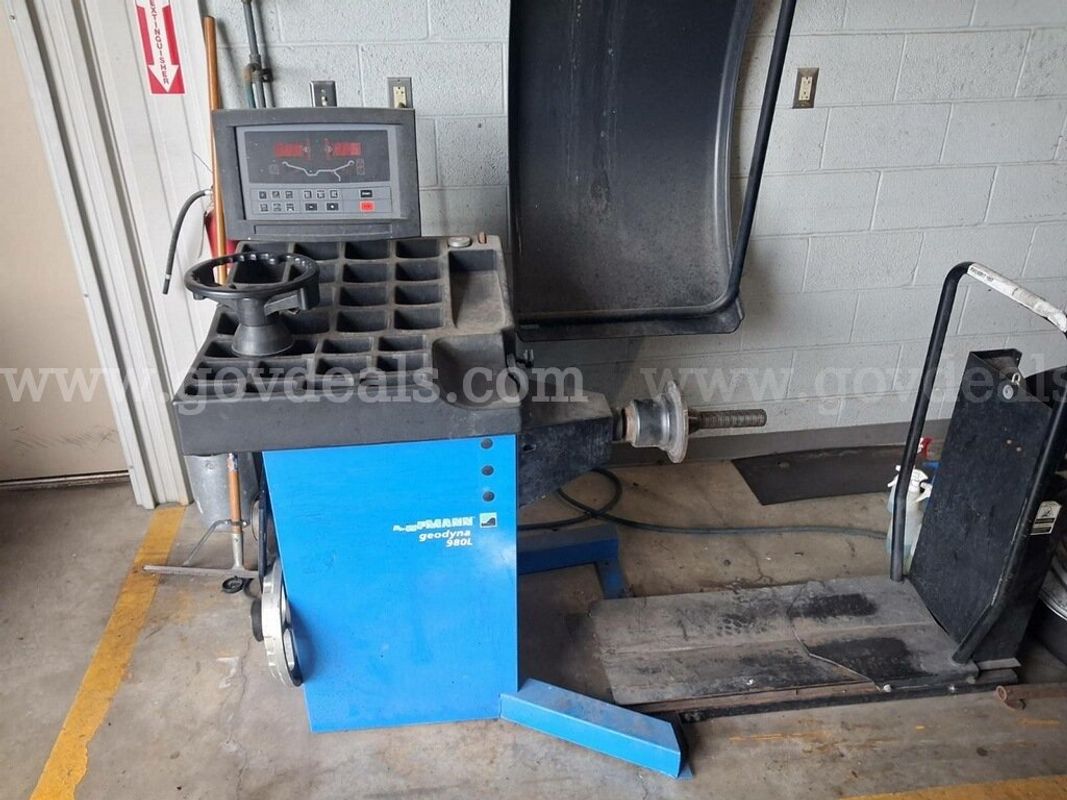 Tire Balancer
