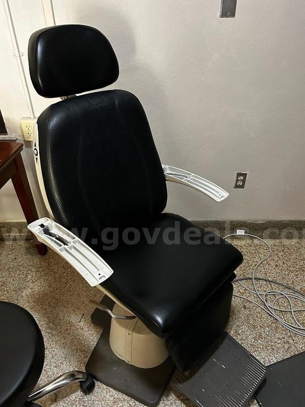 Ophthalmic Chair