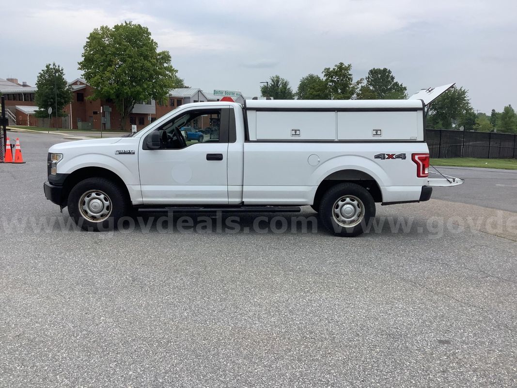 2016 Ford F-150 XL Regular Cab 4WD