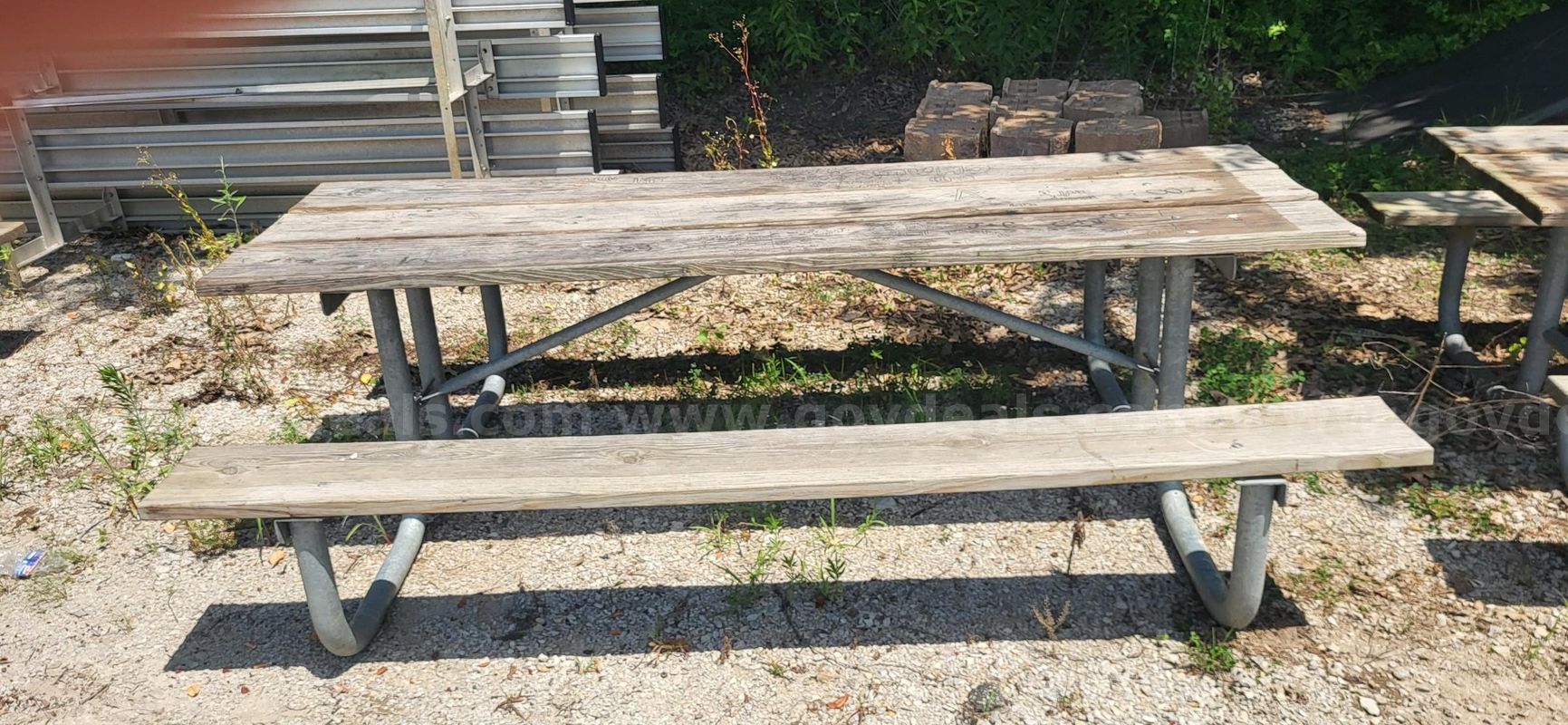 8' Picnic Table, galvanized metal frame