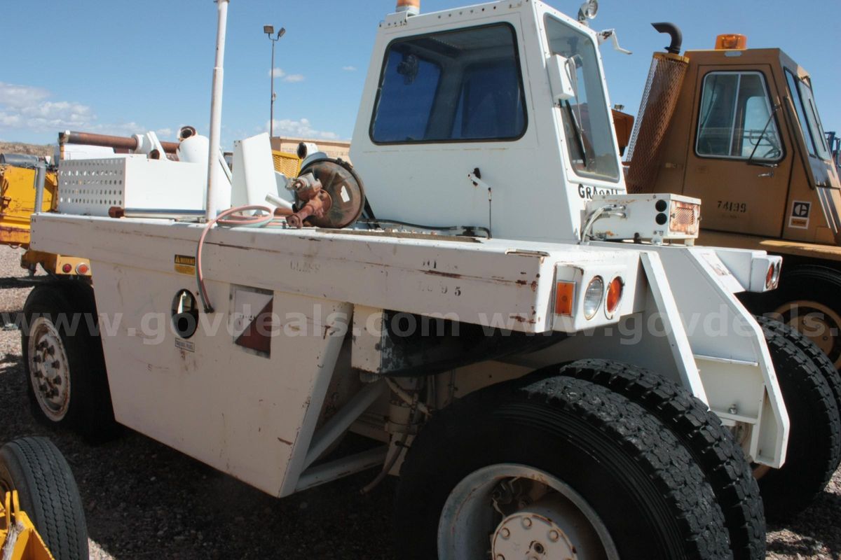 Msts Fy26-087: Gradall Forklift 10 Tons