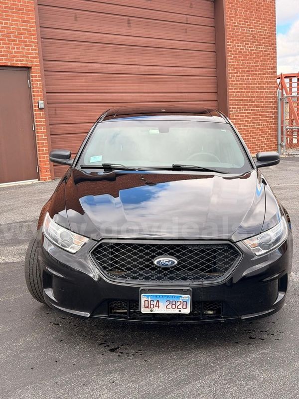 2016 Ford Taurus