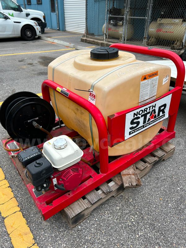 Red Northstar Pump Sprayer