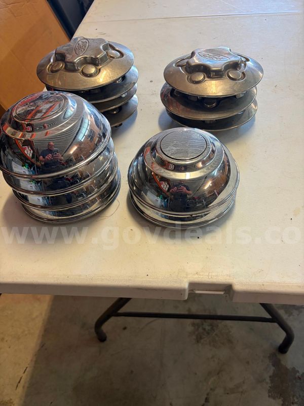 Hubcaps from cruisers