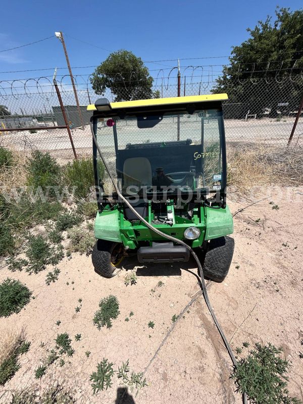 John Deere Gator Utility Vehicle