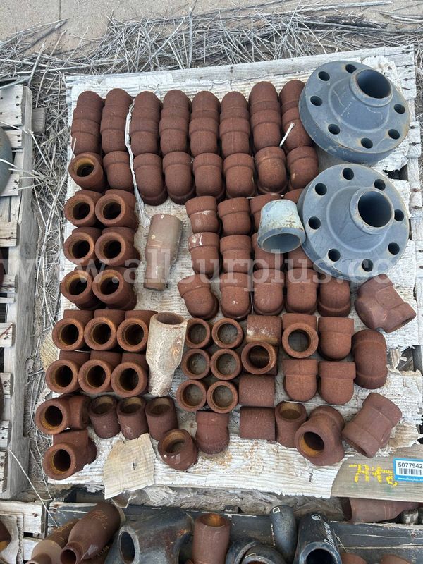 Fittings and Flanges, Threaded and Weld End, Weld Neck, Tees, Elbows and Couplers, Qty 1 Pallet