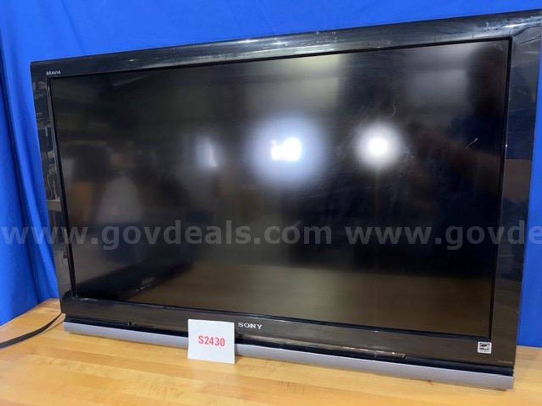40" Sony Bravia TV