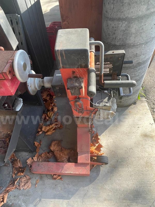 Wheel Balancer
