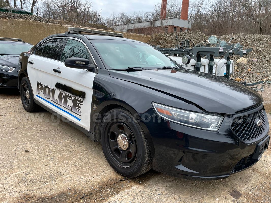 2019 Ford Taurus