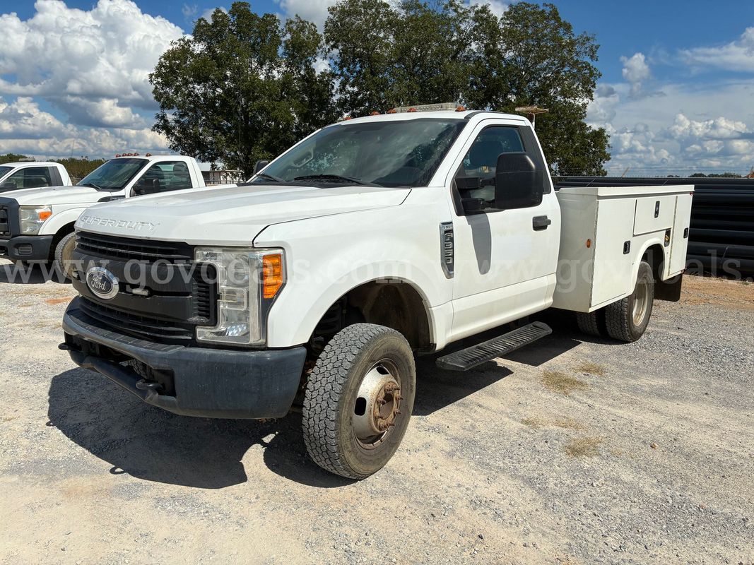 2017 Ford F-350 SD