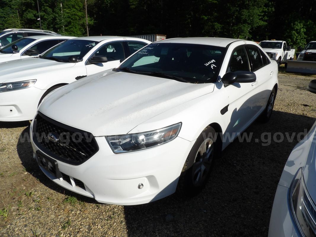 2016 Ford Taurus AWD