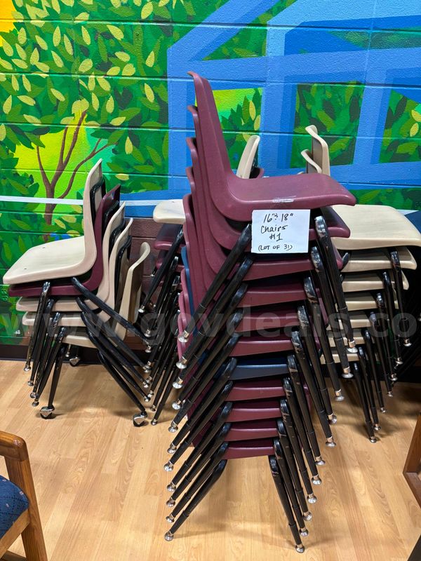 Student Chairs #1 16" & 18" (Lot of 31) UWE