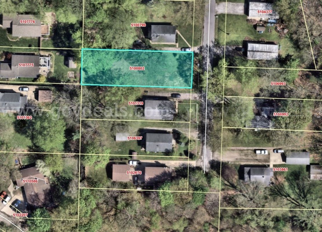 Vacant Lot in Springfield Township, Ohio - Summit County