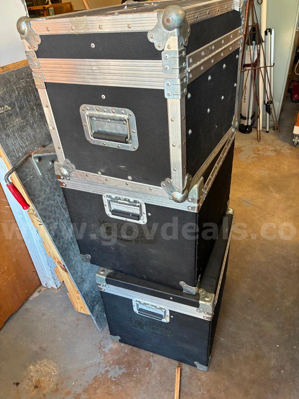 Storage chest