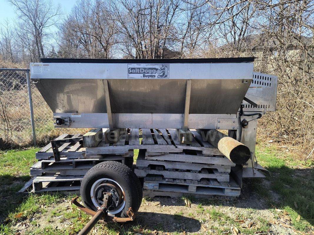 Buyers' Salt Dogg, Salt Spreader