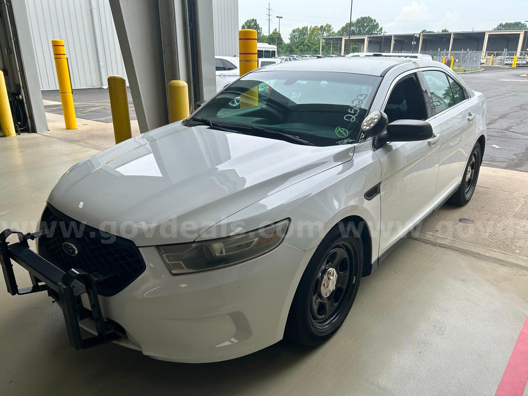 2014 Ford Taurus