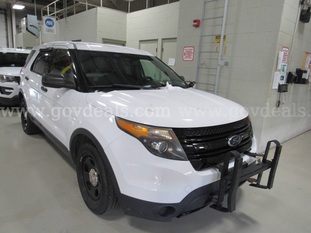 2015 Ford Explorer