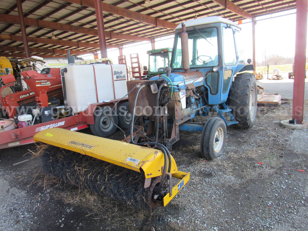 1983 Ford Tractor/Sweepster Broom