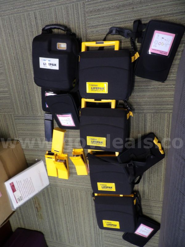 5 Lifepak AEDs