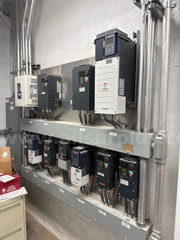 Qty. 11 Toshiba Drives