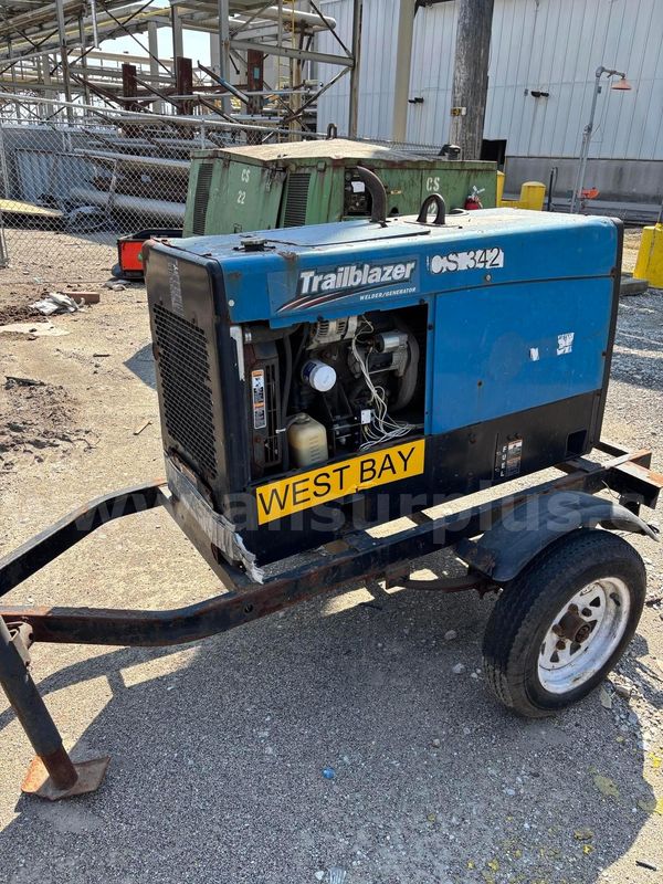 Miller Trailblazer 302 AC/DC Welder 11K Generator