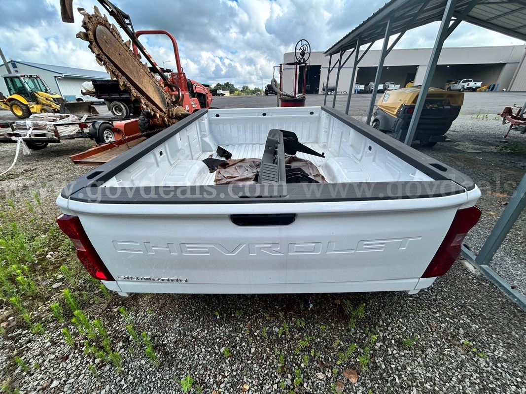 Dual Wheel Truck Bed - TRUCK BED ONLY