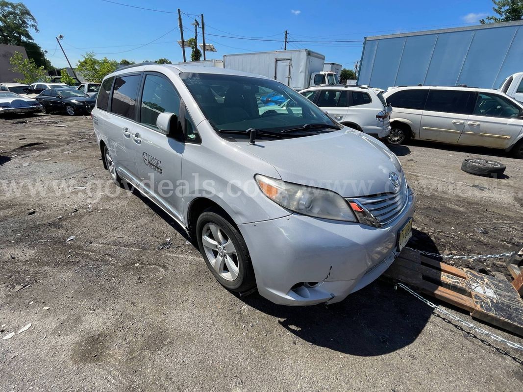 2017 Toyota Sienna