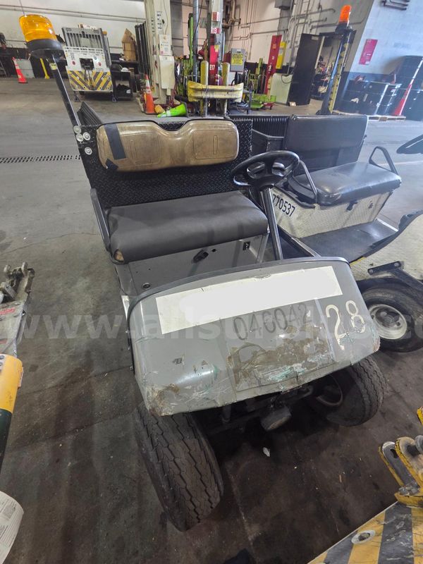 1998 Textron Ind Ezgo Electric Medalist Golf Cart