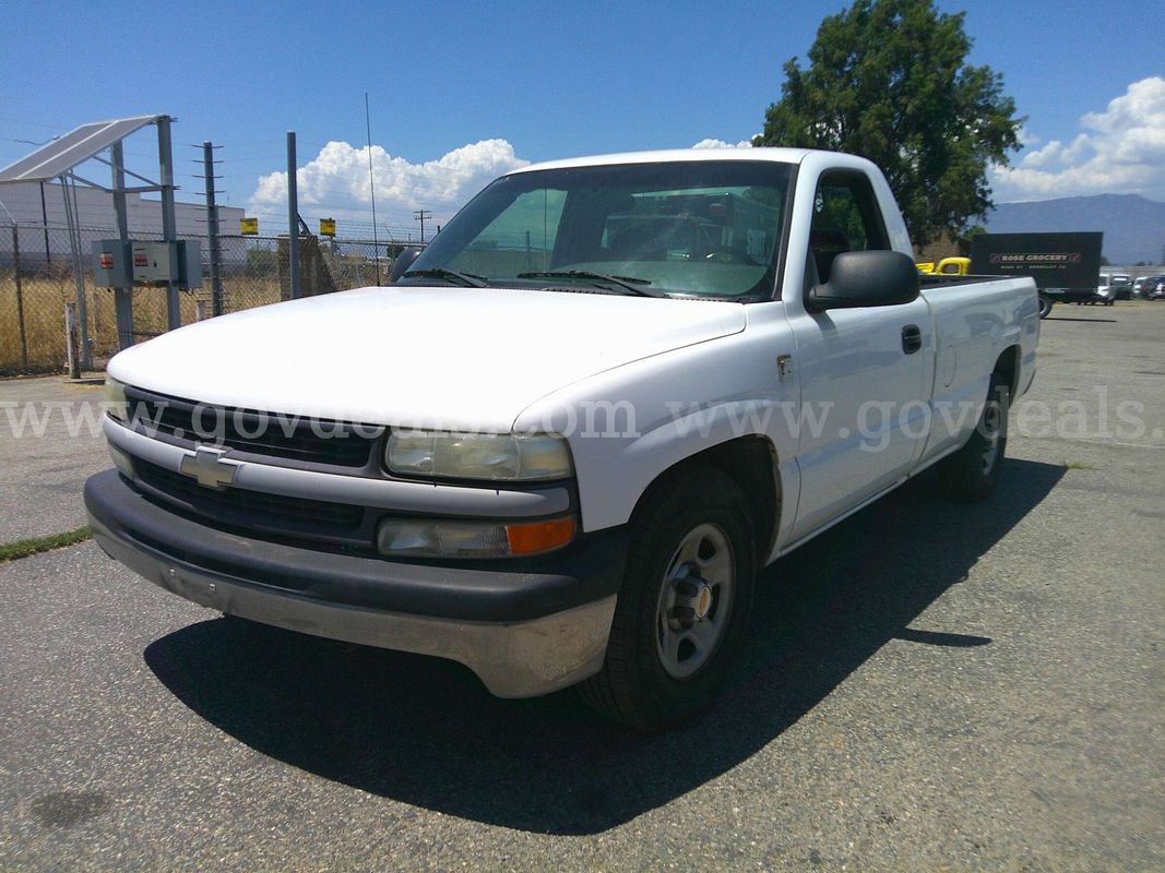 2002 Chevrolet Silverado 1500 Long Bed 2WD