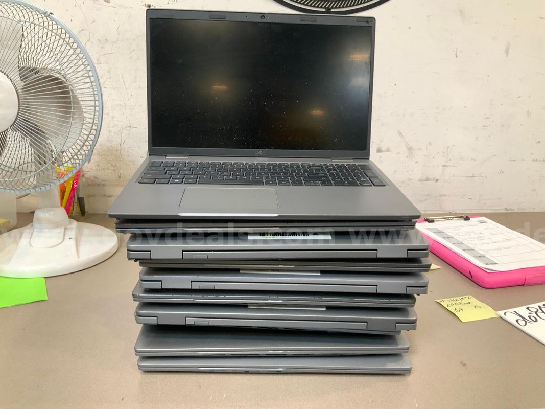 10 Dell Precision 3560 i5