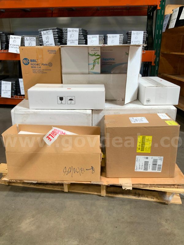 Assorted Medical Equipment
