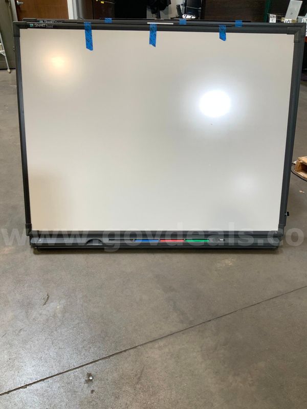 Smart Board 60in x 45in