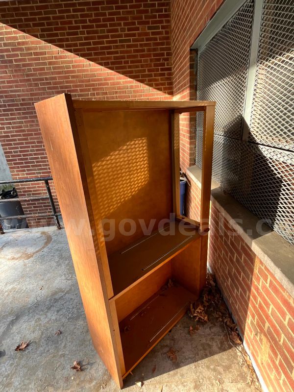 Bookshelf - BROKEN