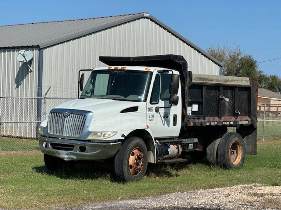 2006 International 4200