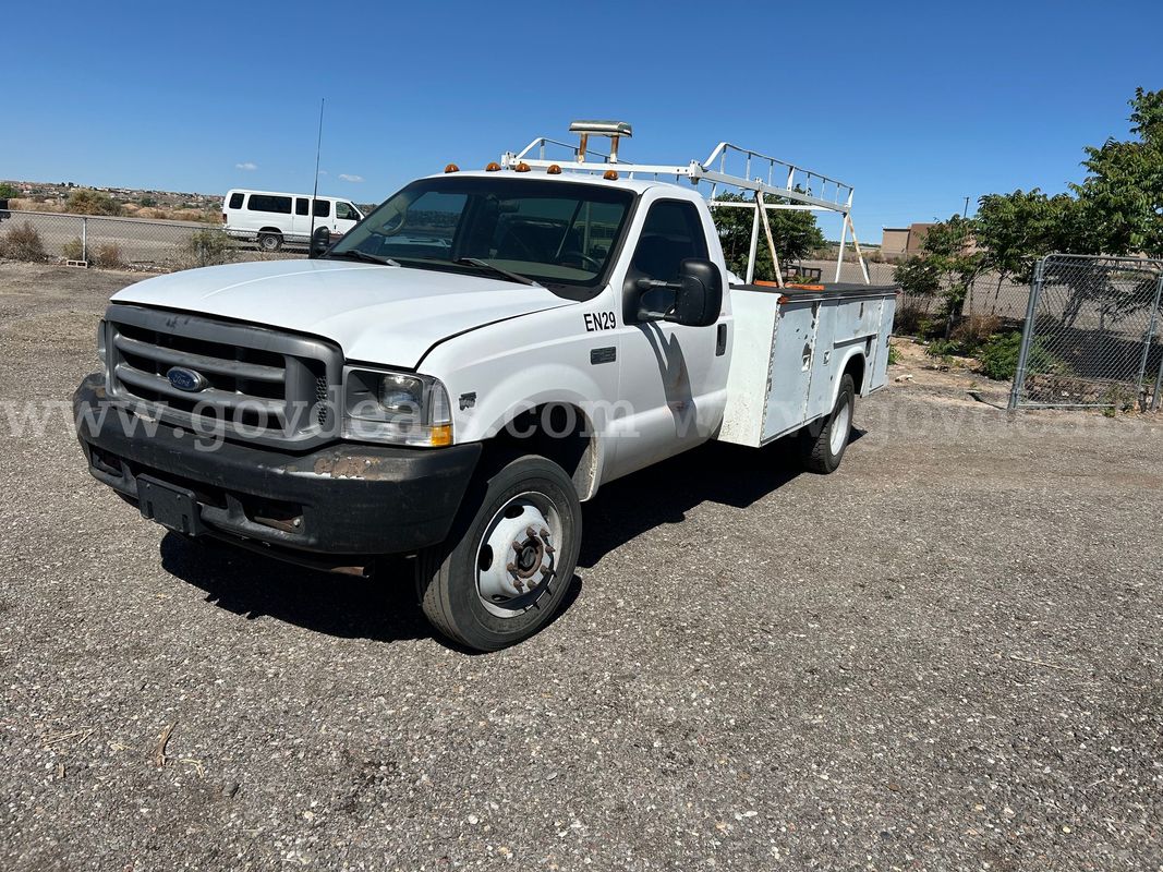 2002 Ford F-450 SD