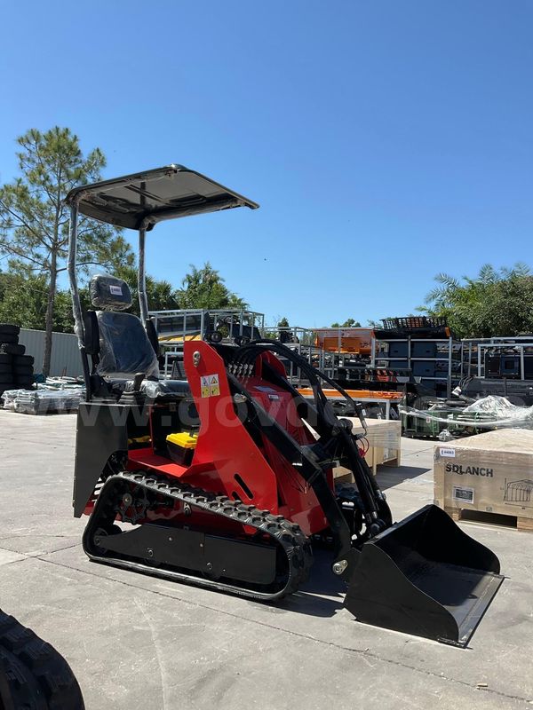 Unused 2026 Ride On Skid Steer Loader Model Ssl580; Gas Powered, Electric Start