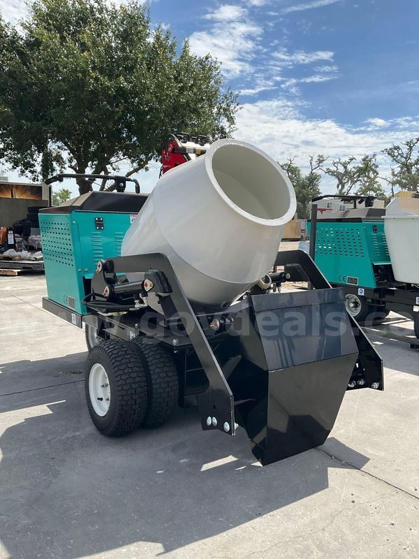 New 2026 Wheeled Concrete Mixer Truck Model Mt800; Gas Powered