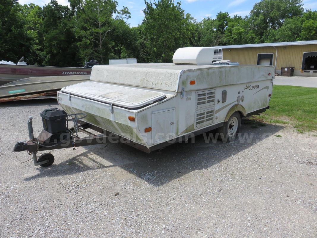 Coachmen Clipper Classic 1070ST Pop-up Camper