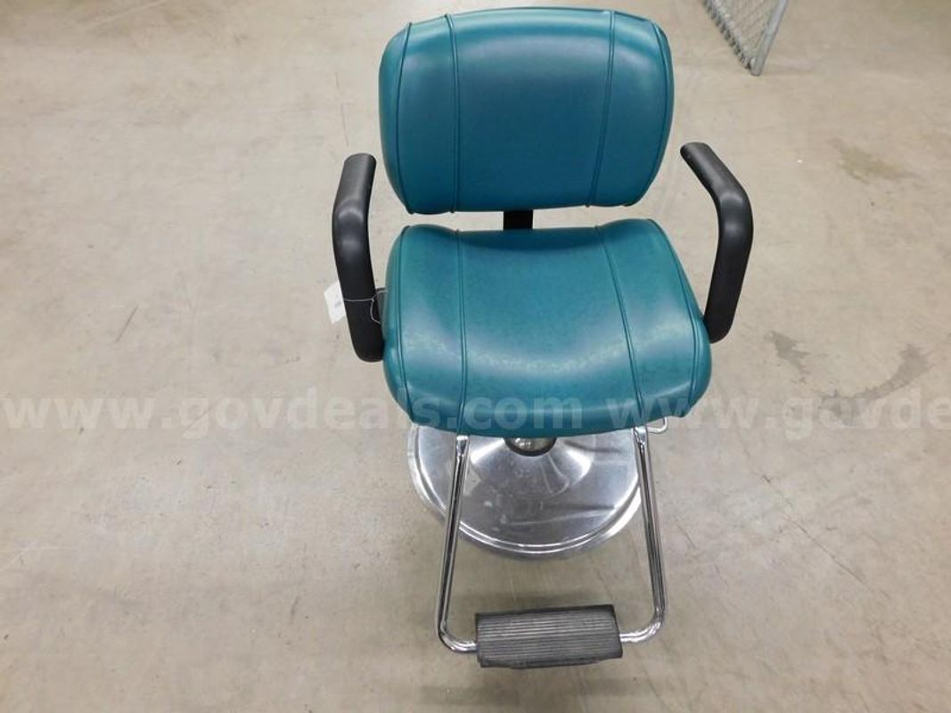 Barber Chair - B6
