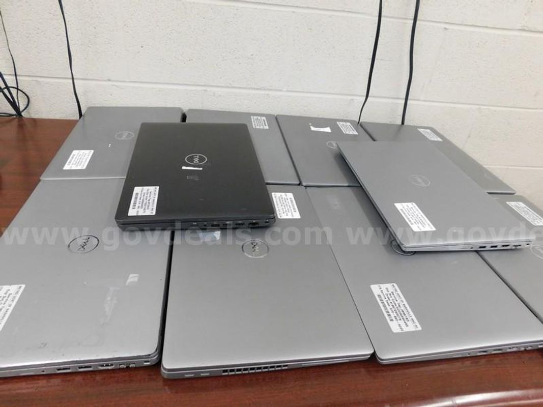 10 Dell Laptops - A11