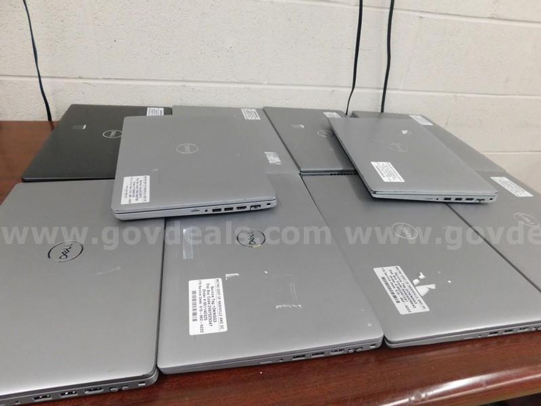 10 Dell Laptops - A11