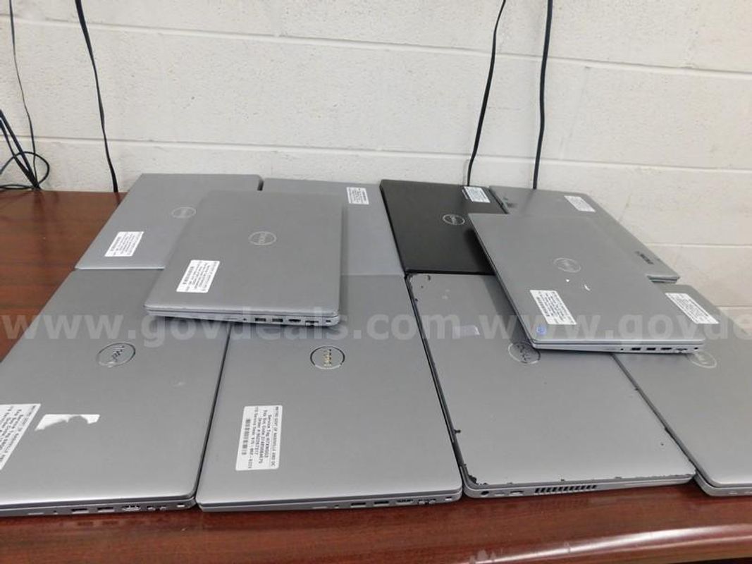 10 Dell Laptops - A11