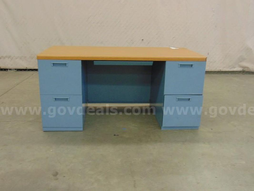 Desk - B8
