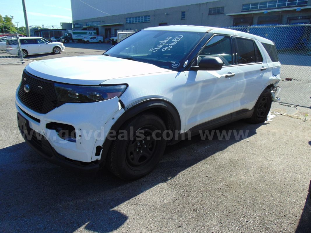 2024 Ford Explorer AWD SUV - Surplus Lot